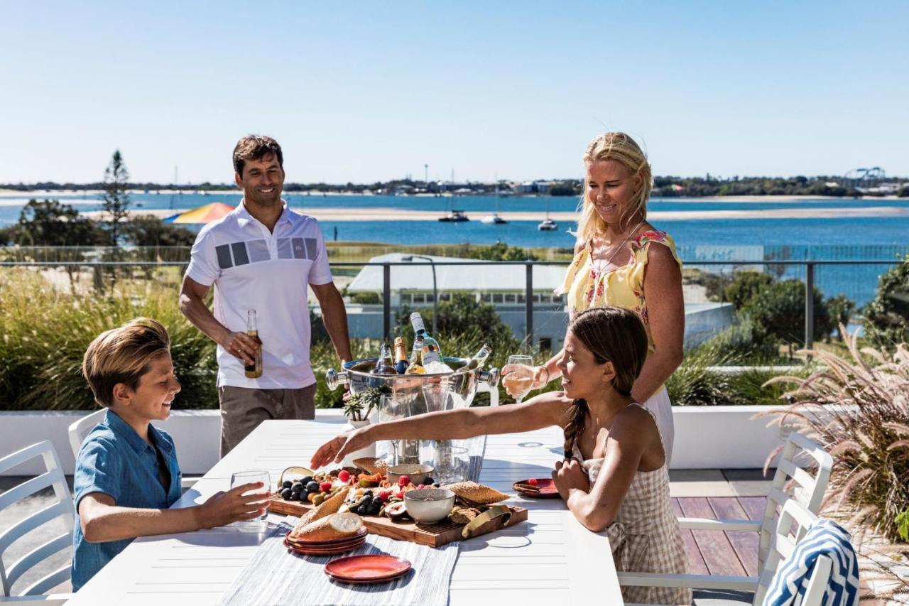 Southport Sky Broadwater Apartments מראה חיצוני תמונה
