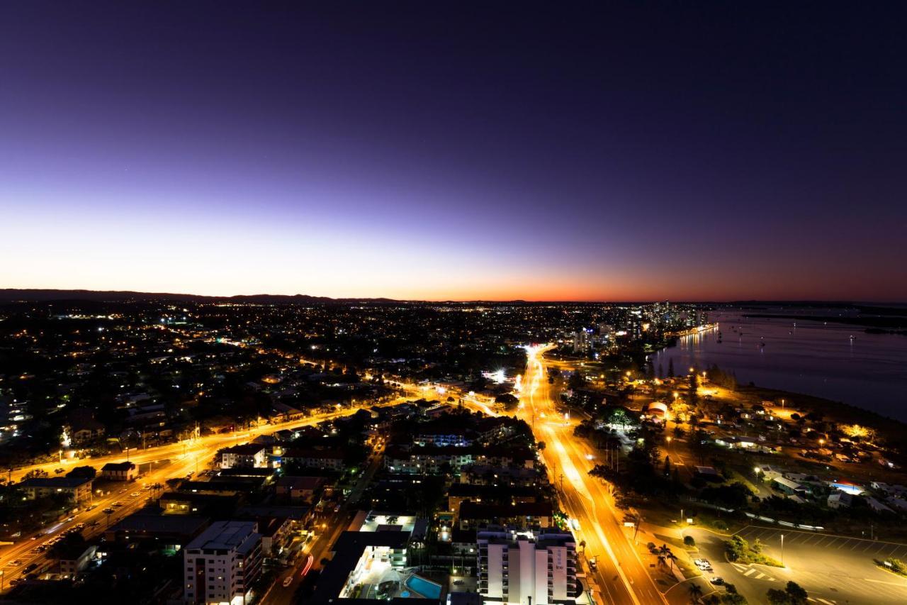 Southport Sky Broadwater Apartments מראה חיצוני תמונה