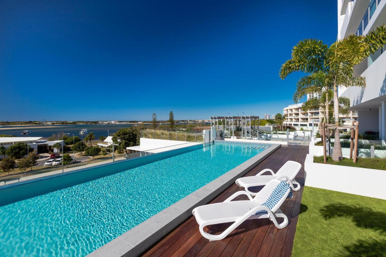 Southport Sky Broadwater Apartments מראה חיצוני תמונה