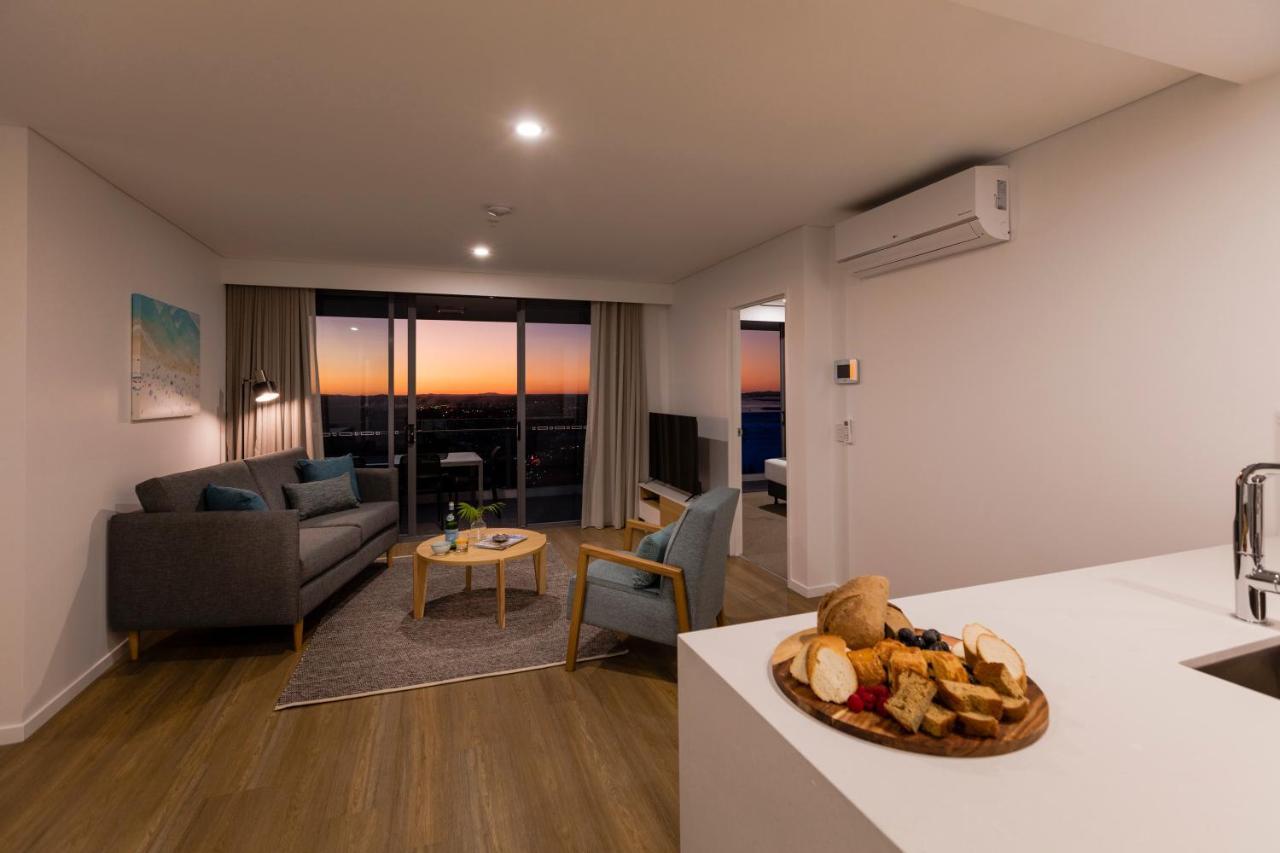 Southport Sky Broadwater Apartments מראה חיצוני תמונה